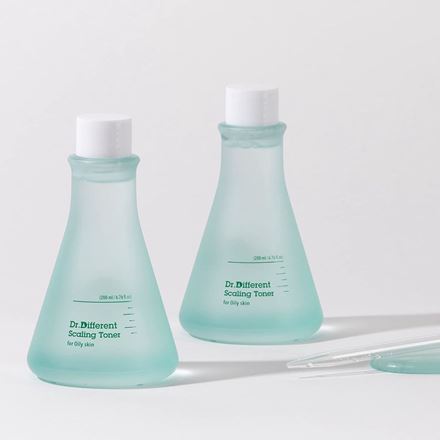 Dr.Different Scaling Toner
